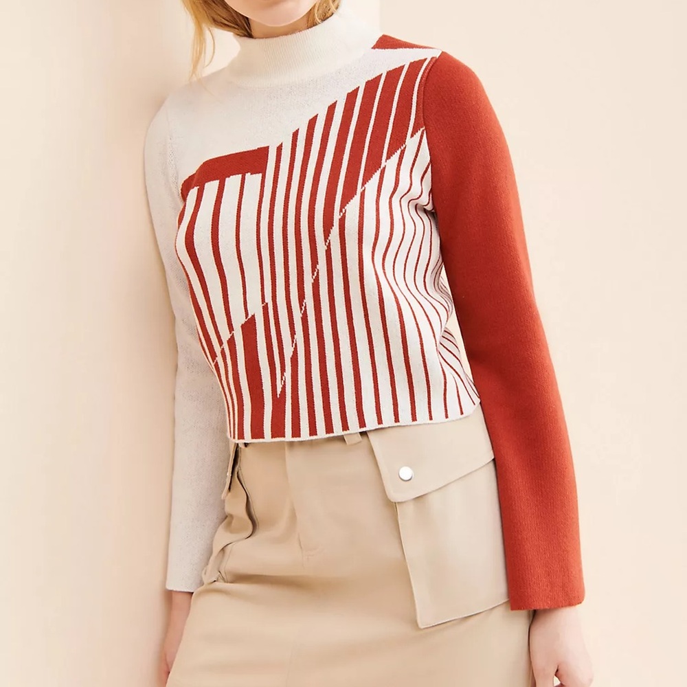 Mandinga Marble Mock Neck Top